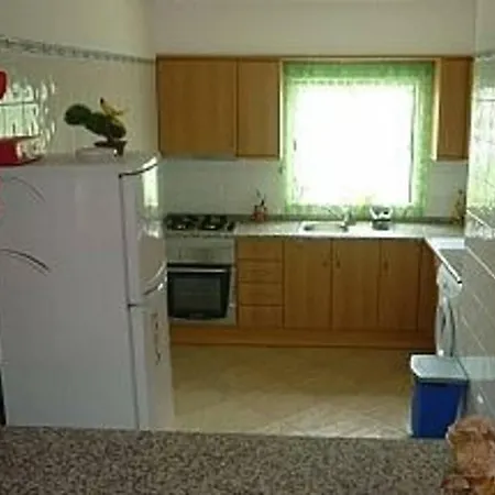 Portugal, Guia, Town House In Manicured Gardens 펜션 기아